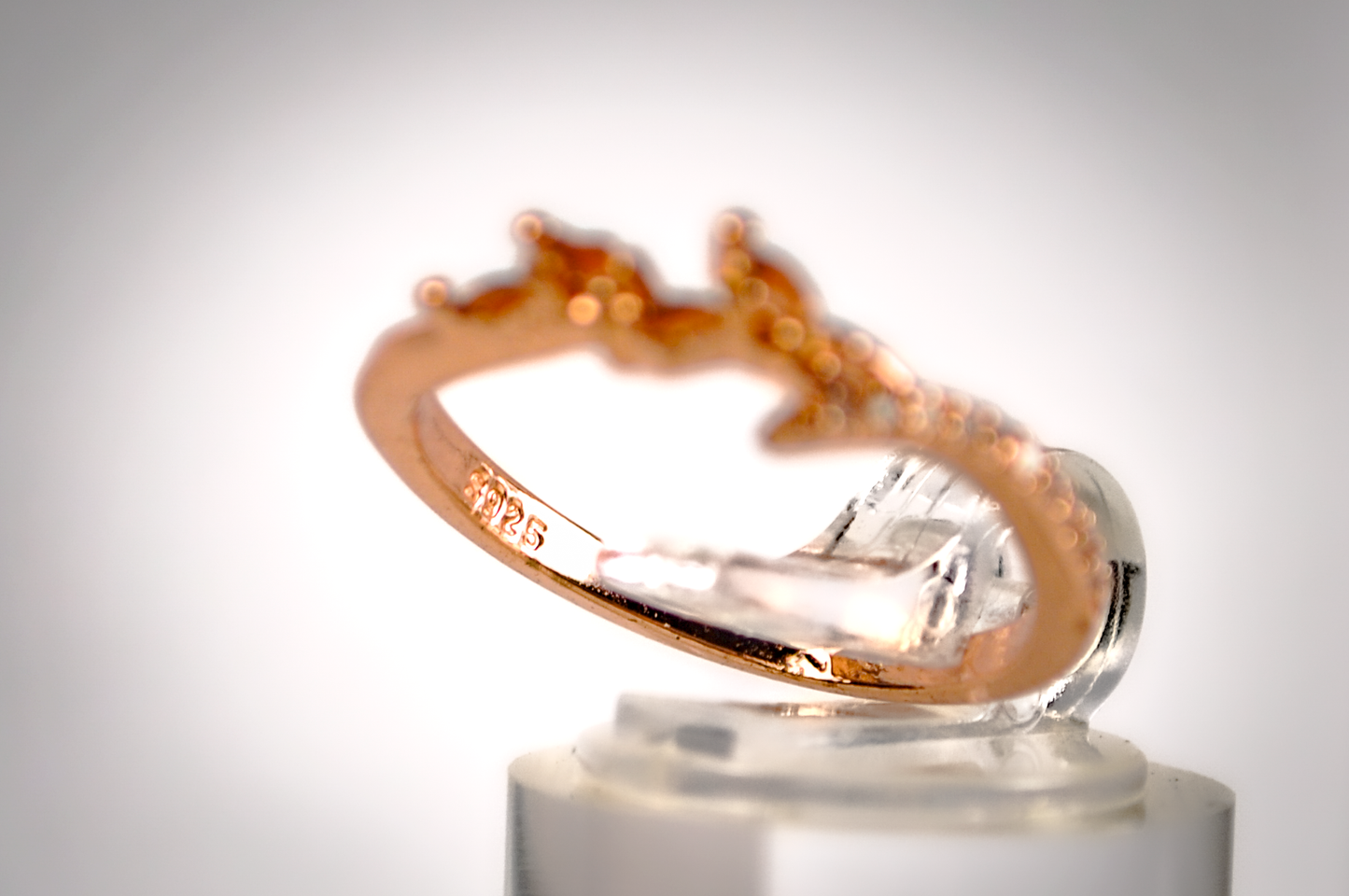 Rose Gold Moissanite Leaf Curved Ring - Size 7 - Stamped and Tested Sterling Silver - Rose Gold Silver Jewelry