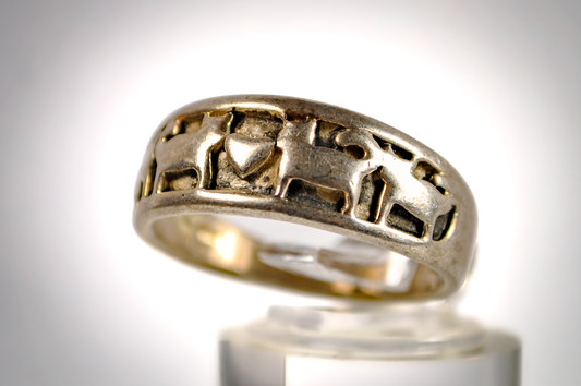 Vintage Cat Lovers Band Ring - Size 8 - Stamped and Tested Sterling Silver - Animal Ring