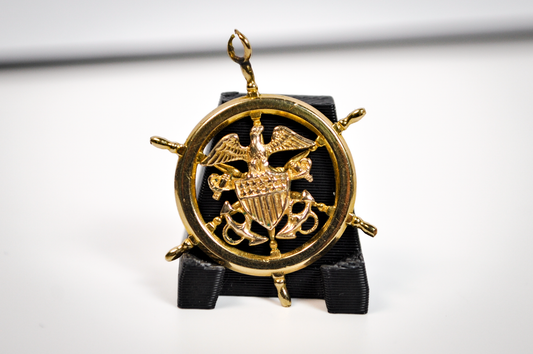 Gold Filled US Navy Pendant - Tested Gold Filled - Great Seal of United States - Navy Ship's Wheel - Slightly Broken Clasp