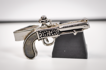 Cool Flintlock Pistol Tie Clip - Antique Firearm Tie Clip - Pirates Firearm - 17th-19th Century