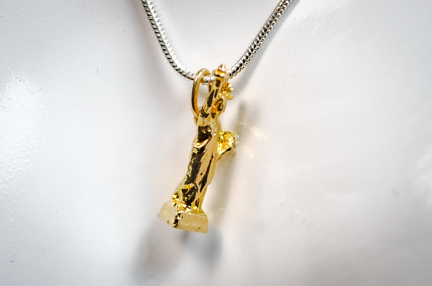 14K Yellow Gold Small Statue of Liberty Charm - Stamped and Tested 14 Karat - Vintage Detailed Statue of Liberty Miniature Pendant