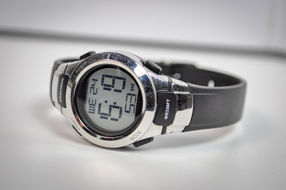 Armitron Pro Sport MS055(R) Digital Watch - Working Watch - Black