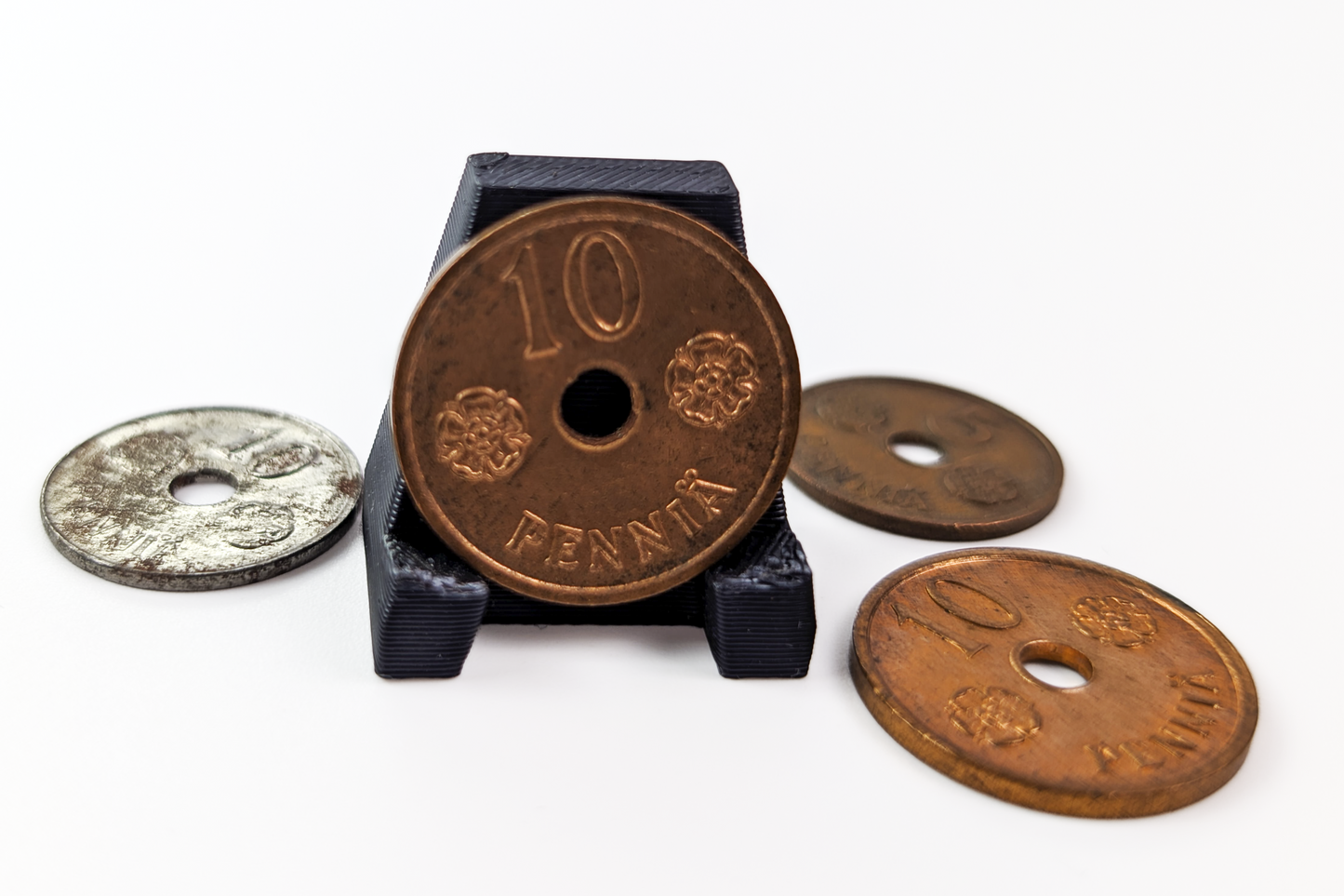 Collection of Finland 5, 10, & 25 Pennia - Copper and Iron Variants - Vintage Finnish Pennia - Finnish Coin Collection