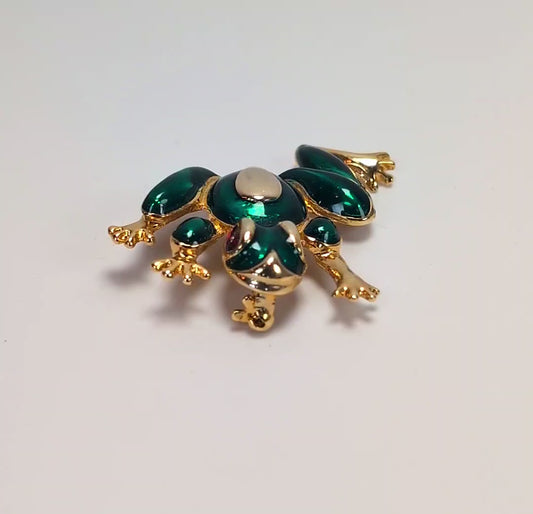 Vintage Gold Tone Enamel Tree Frog Brooch 1 1/2 Inch Pin