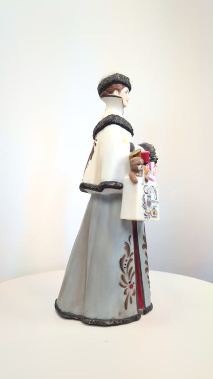 1999 Avon Mrs. Albee Award Porcelain Figurine - Christmas Shopping - Like New, No Box - Avon Presidents Club Award 1999