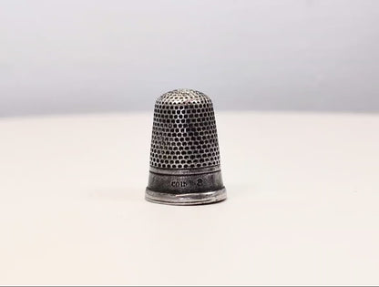 90% Silver Classic Thimble - Size 8 - Classic Blank Design, No Monogram - Vintage Coin Silver Signed Sewing Thimble