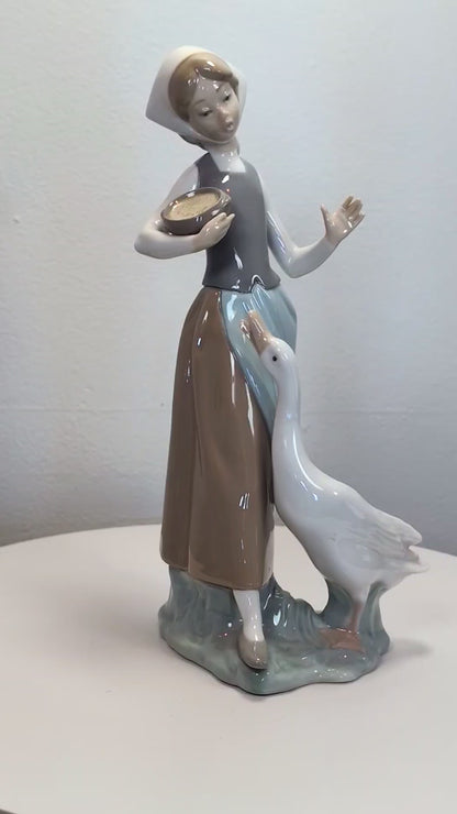 LLADRO  Girl With Duck - Children With Animals Collection 9 1/2" 1052 Glossy Statue - Like New - No Box