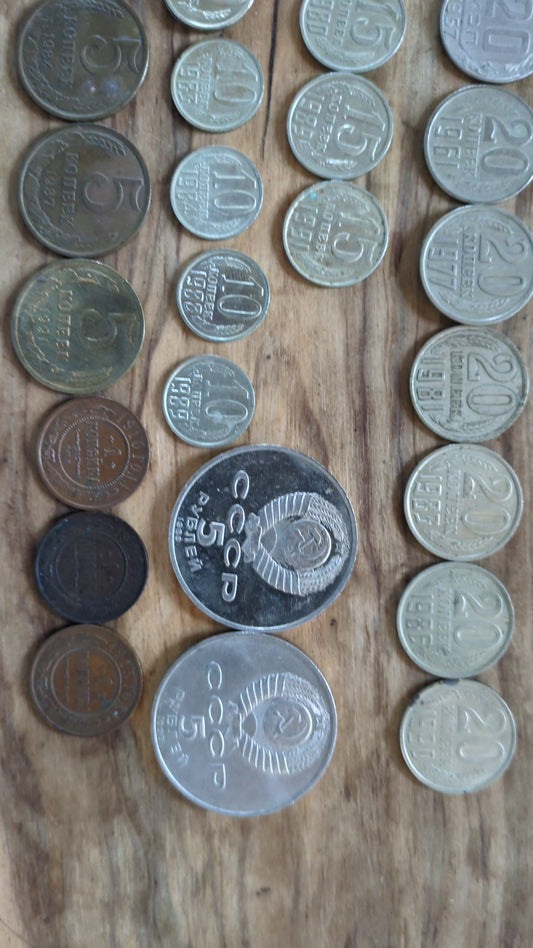 Vintage Russian Coin Collection! 67 Coins, Various Denominations / Years - 1, 2, 3, 5, 10, 15, 20 Kopeks & More! USSR Soviet Russia Coins - Great Conditions - Unique Russian Coin - Historical Coins