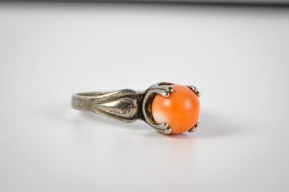 Vintage Sterling Silver Size 9 Natural Coral Cabochon Ring - Stunning Natural Coral Fidget Sterling Silver Ring