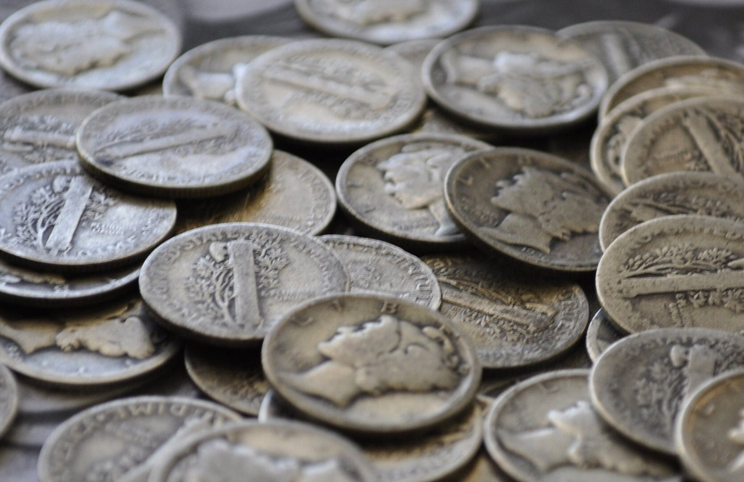 Lot of 10 Mercury Dimes - 1916 - 1945 - Silver Dime - 1910's, 1920's, 1930's or 1940's - PDS - Mercury Silver Dimes