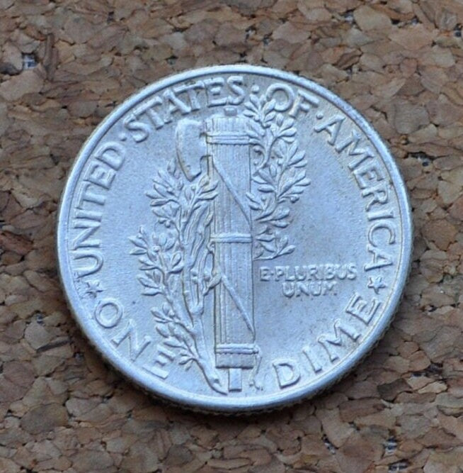 1937 Mercury Silver Dime - AU (About Uncirculated) - Philadelphia Mint - 1937 P Winged Liberty Head Silver Dime 1937P Dime