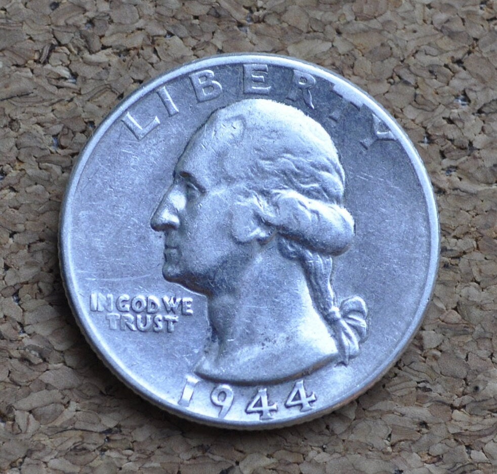 1944 Washington Silver Quarter - XF-AU Grades - Philadelphia Mint - 1944 P Silver Quarter / 1944 P Washington Quarter - WWII Era Coin