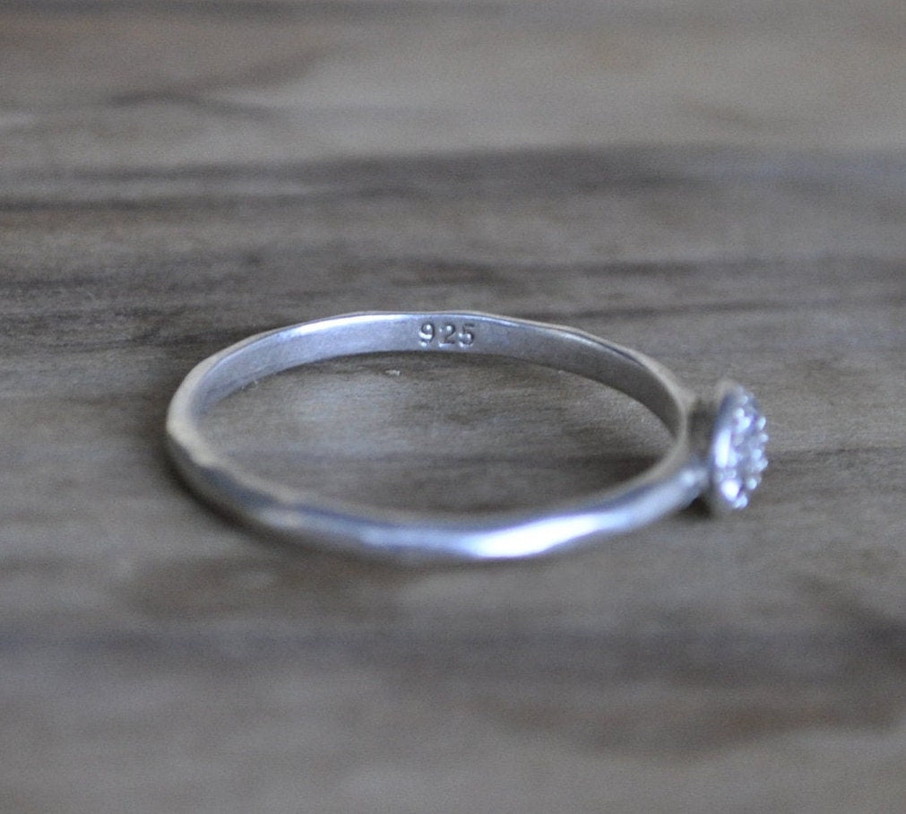 Sterling Silver Ring - Size 6 Ring Size 6 (16.5 MM Band) - Simple Design with Cubic Zirconia Stones - Vintage Rings Silver