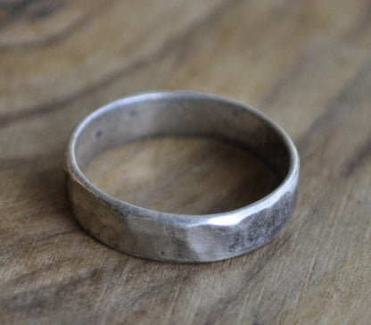 Antique Hammered Silver Ring - Size 6 Ring Size 6 (16.5 MM Band) - Hammered Silver Design - Vintage Rings Silver - Stirling Silver