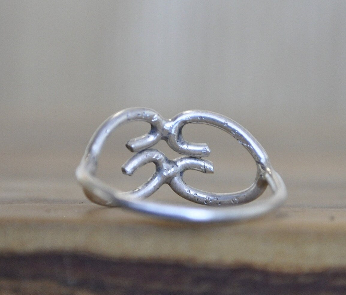 Antique Sterling Silver Ring - Size 6 Ring Size 6 (16.5 MM Band) - Super Simple Design - Vintage Rings Silver - 925 Silver