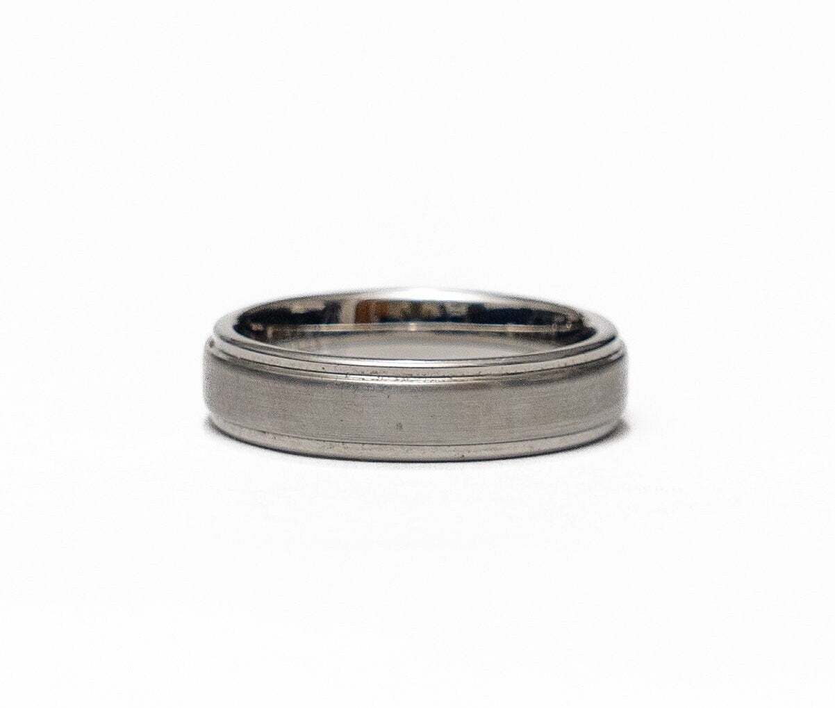 Tungsten Carbide Ring - Size 9 Ring Size 9 (18.9 MM Band) - Simple Design / Matt outside Finish, Silver Color - Tungsten Wedding Band