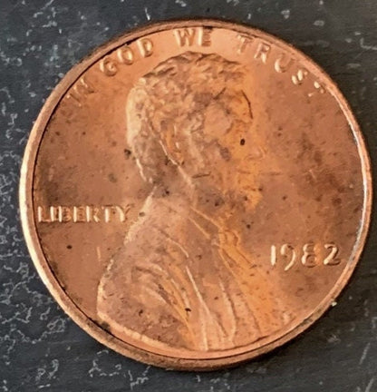 1982 Lincoln Memorial Penny Cent - Large Date - Fantastic Condition - 40th Anniversary - Collectible Coin