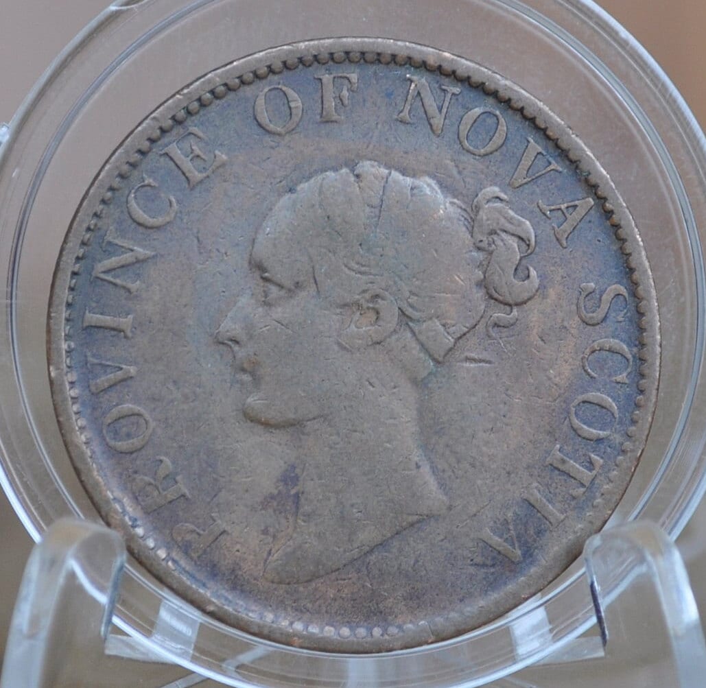 1843 Nova Scotia Half Penny Token - VG-VF (Very Good to Very Fine) Condition - Province of Nova Scotia 1/2 Penny Token 1843, Rarer Token