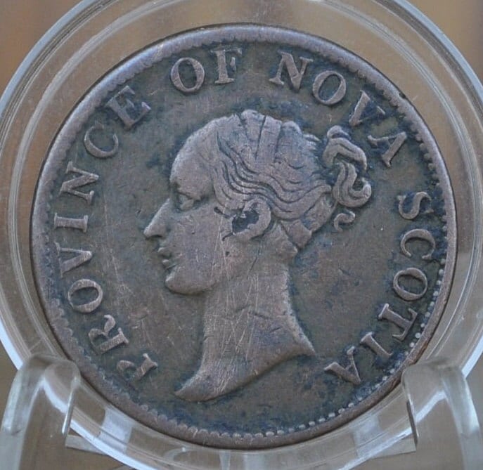 1843 Nova Scotia Half Penny Token - VG-VF (Very Good to Very Fine) Condition - Province of Nova Scotia 1/2 Penny Token 1843, Rarer Token
