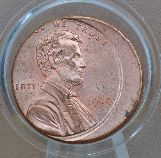 1999 Off Center Lincoln Cent - Rare and Unique Find - Mint Strike Error / Planchet Error